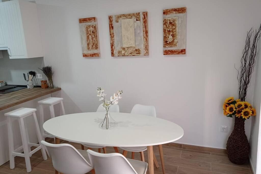 Apartamentos Xert Escapadas En Castellon Cerca De Morella Y Peniscola Chert Sant Mateu Bagian luar foto